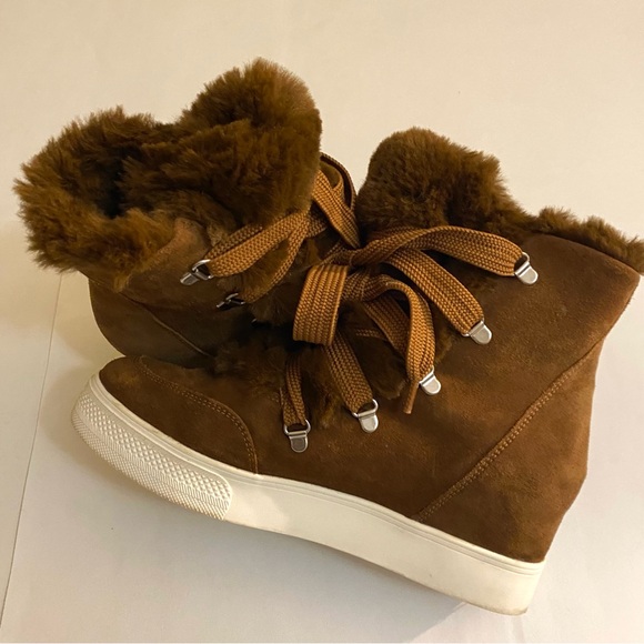 🍁Steve Madden Brown Fur-Lined Women's Sneakers - Picture 2 of 13